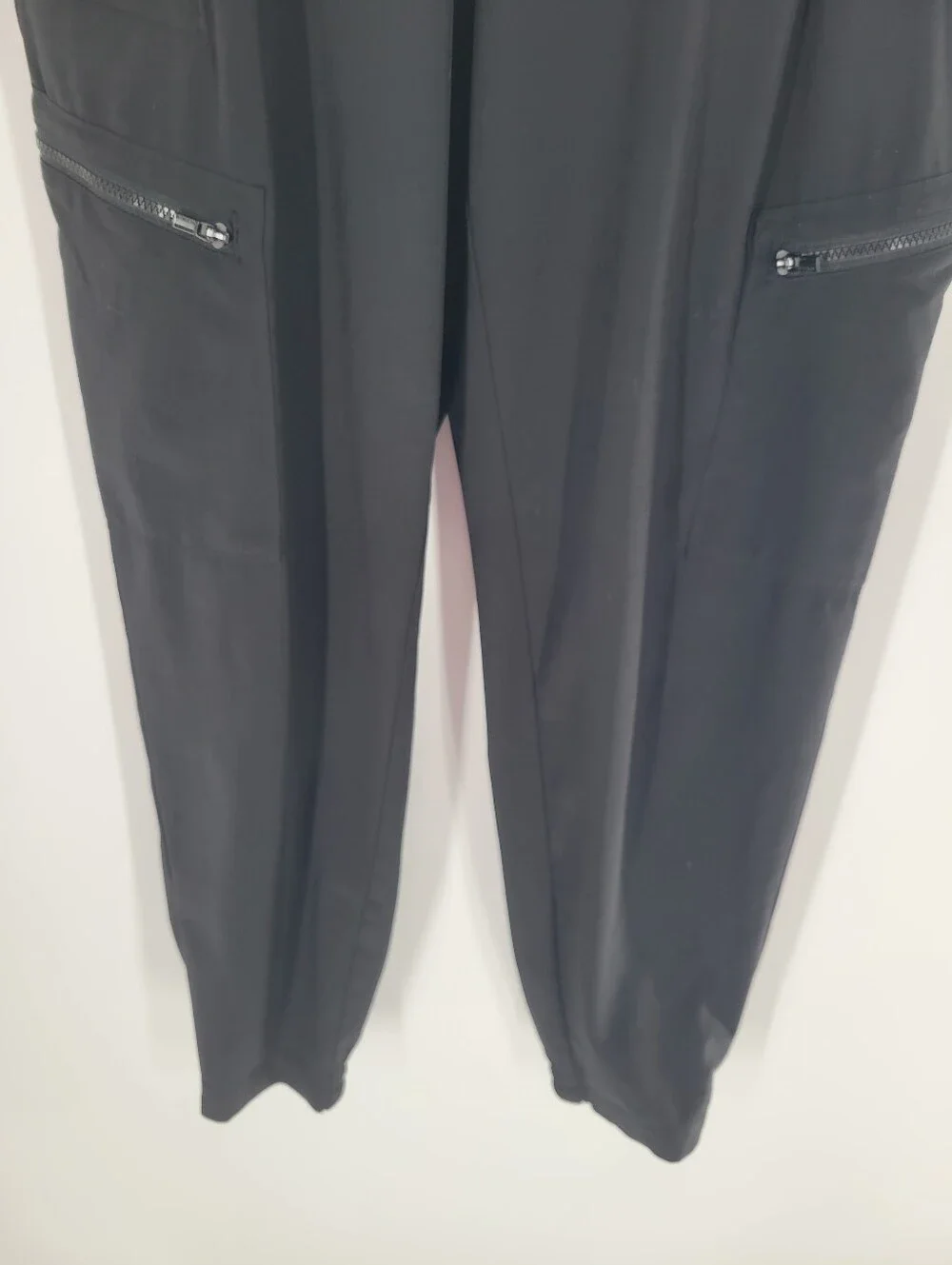 Athleta Black Men's Drawstring Joggers with Zip Pockets